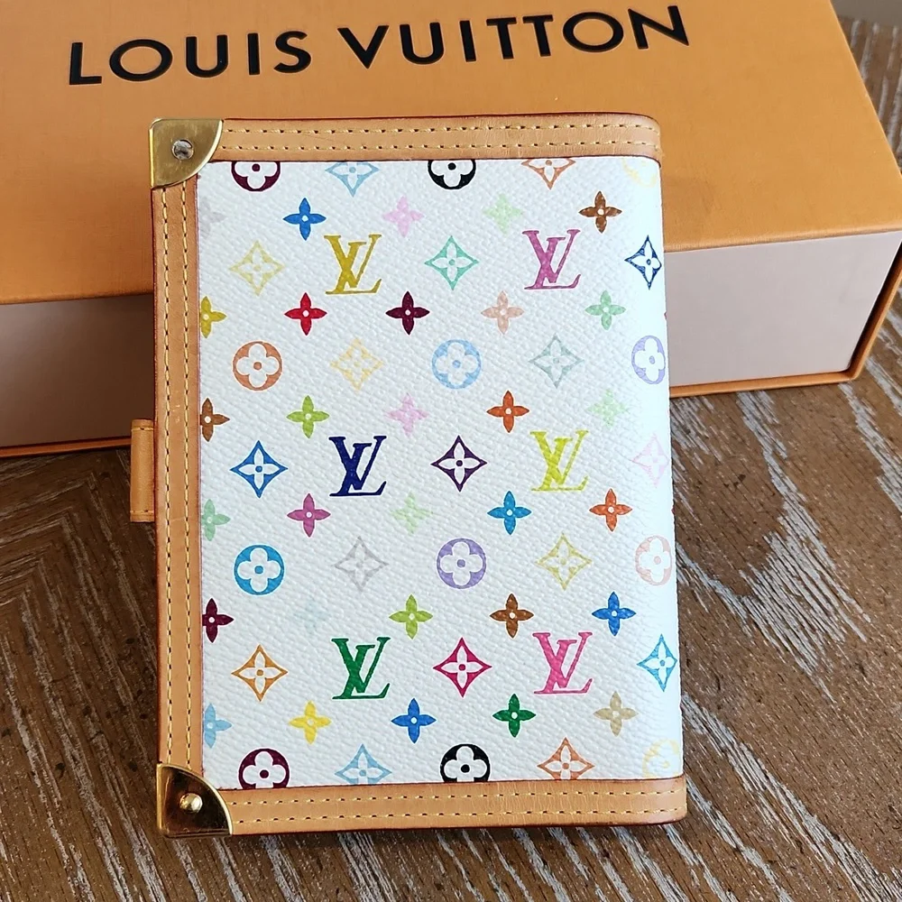 Louis Vuitton Discontinued White Murakami Agenda PM - Picture 3 of 11